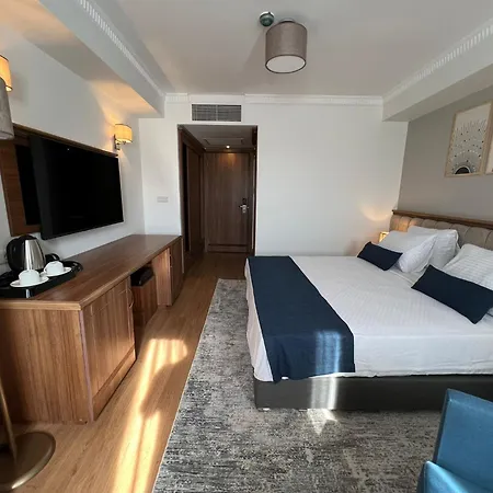 호텔 Istanblu Hotel&spa 4*