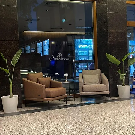 Istanblu Hotel&spa ホテル