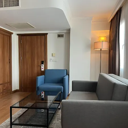 فندق Istanblu Hotel&spa