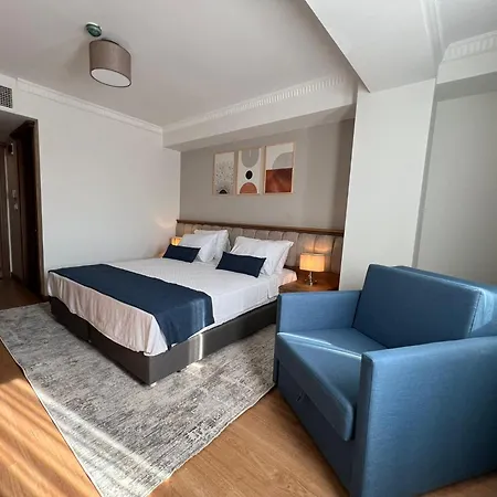 فندق Istanblu Hotel&spa إزمير