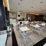 Istanblu Hotel&spa إزمير